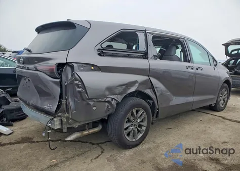 2024 Toyota Sienna Le from USA, damaged, VIN 5TDBRKEC7RS204706